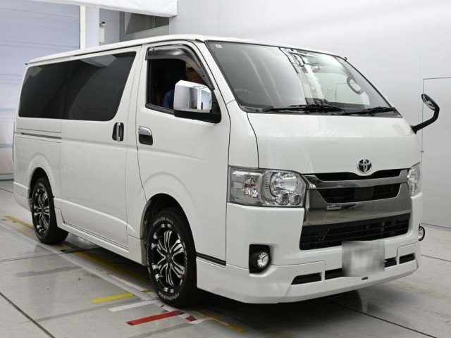 Toyota HIACE VAN 2021 8339057-5
