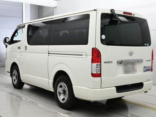 Toyota HIACE VAN 2018 8339058-6