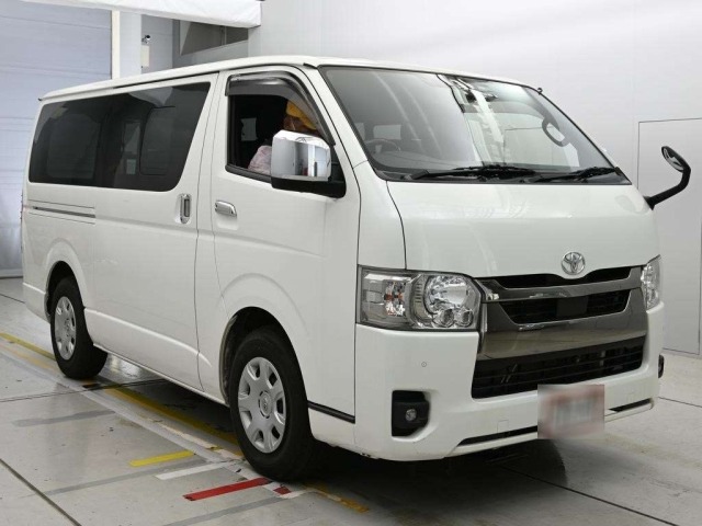 Toyota HIACE VAN 2022 8339061-5