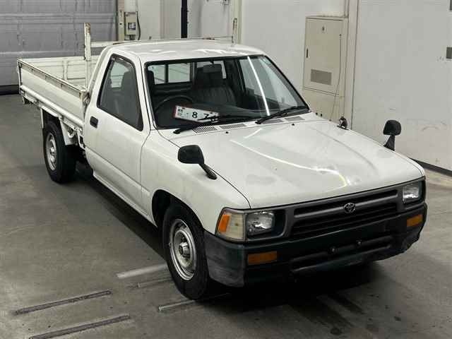 Toyota HILUX 1993 8327673-0