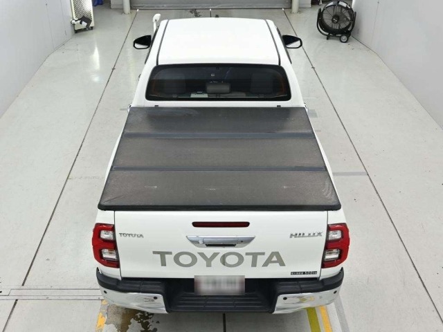 Toyota HILUX 2023 8327680-8