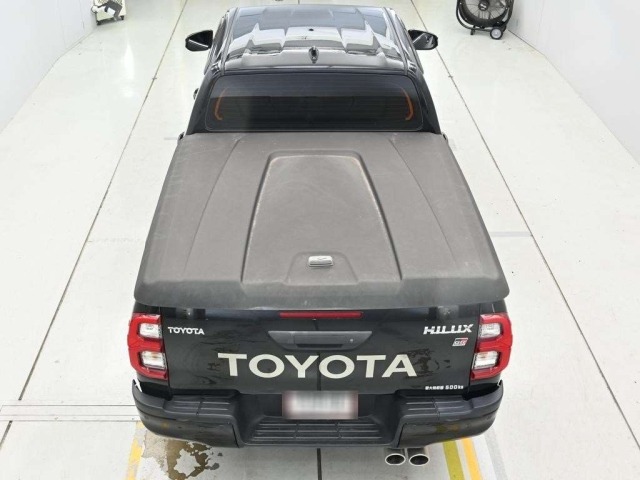 Toyota HILUX 2022 8327681-8