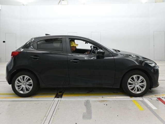 Mazda MAZDA2 2021 8339384-3
