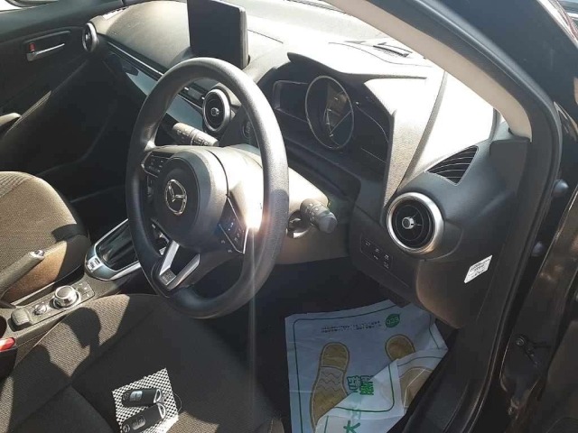 Mazda MAZDA2 2021 8339384-9