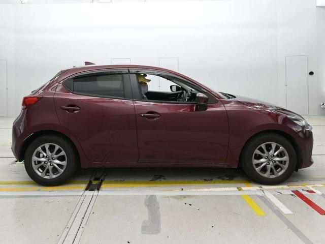 Mazda MAZDA2 2021 8339385-3