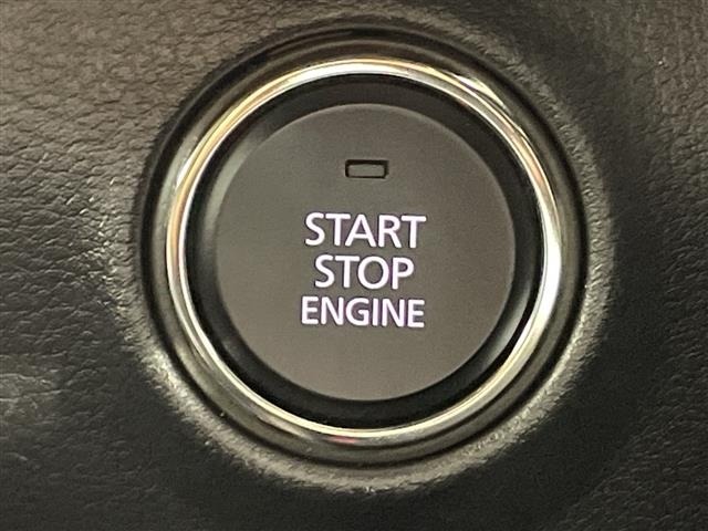 Mazda MAZDA3 2022 8339011-19
