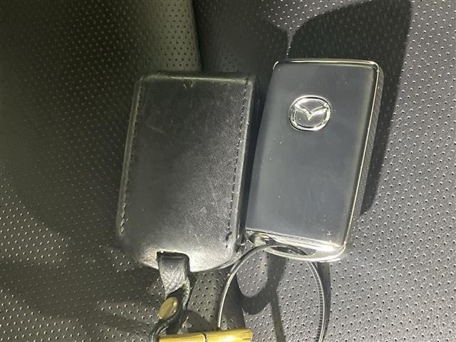 Mazda MAZDA3 2022 8339011-20