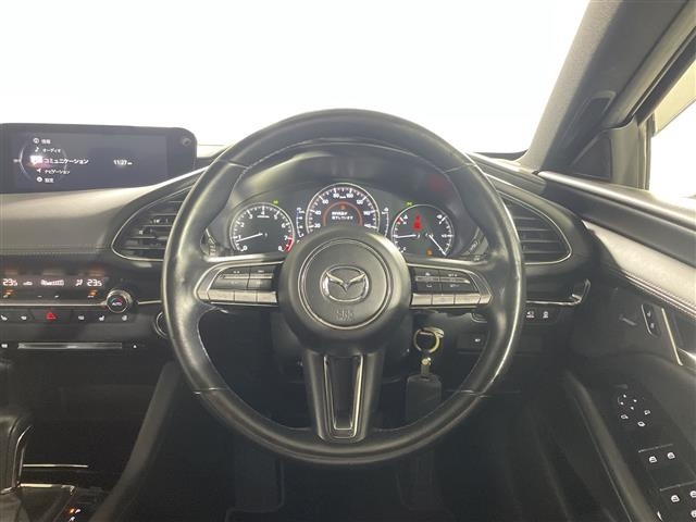 Mazda MAZDA3 2022 8339011-7