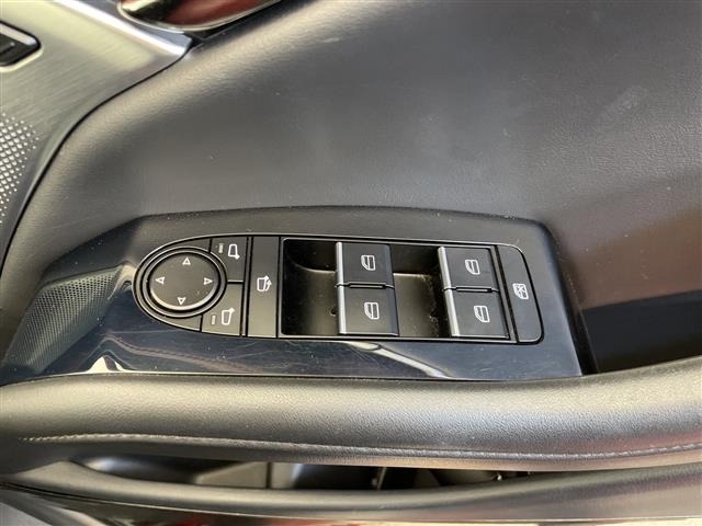 Mazda MAZDA3 2020 8339048-22