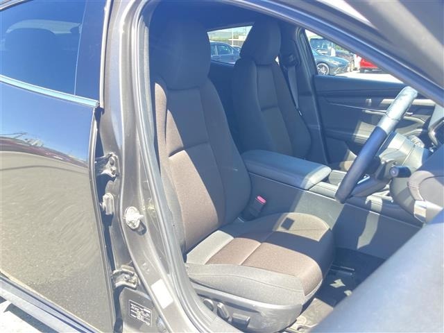 Mazda MAZDA3 2021 8339049-24