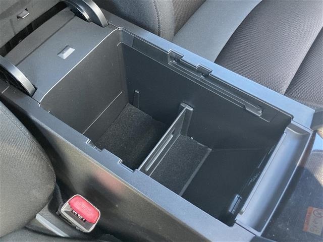 Mazda MAZDA3 2021 8339049-31
