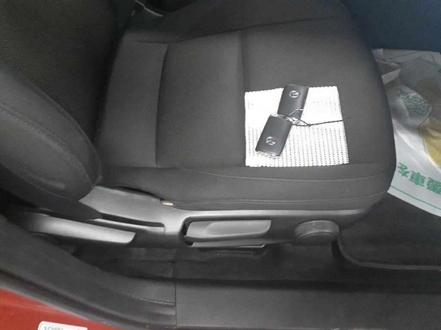 Mazda MAZDA3 2022 8339065-10