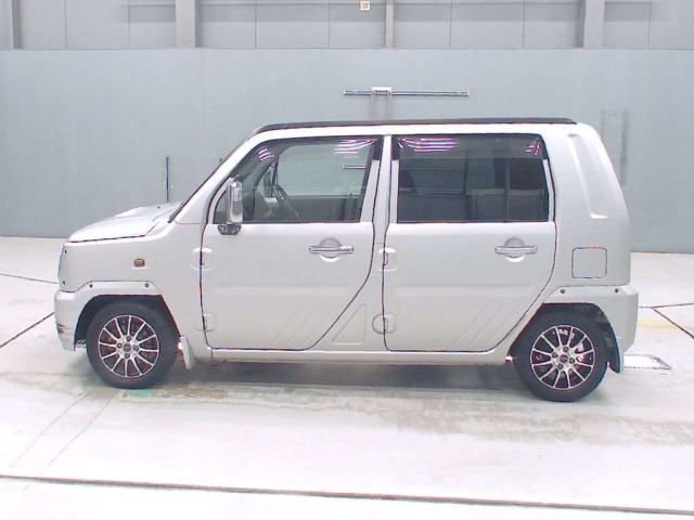 Daihatsu NAKED 2001 8327200-4