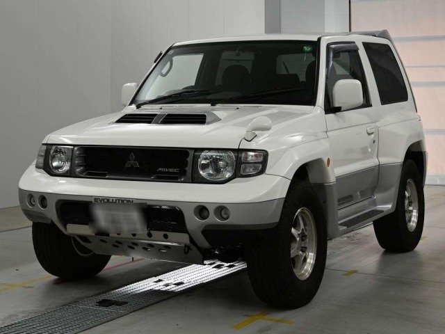 Mitsubishi PAJERO 1998 8324692-0