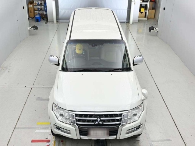 Mitsubishi PAJERO 2018 8324693-7