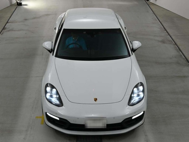 Porsche PANAMERA 2022 8333830-7
