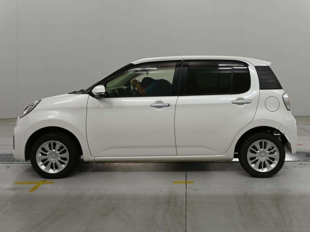 Toyota PASSO 2016 8330831-4