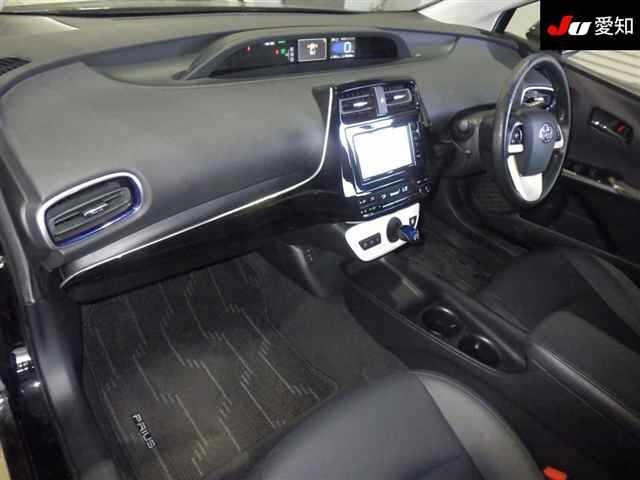 Toyota PRIUS 2016 8339757-3