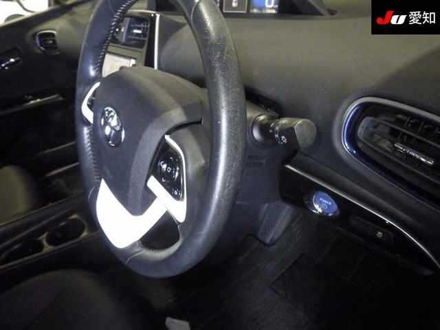 Toyota PRIUS 2016 8339757-5
