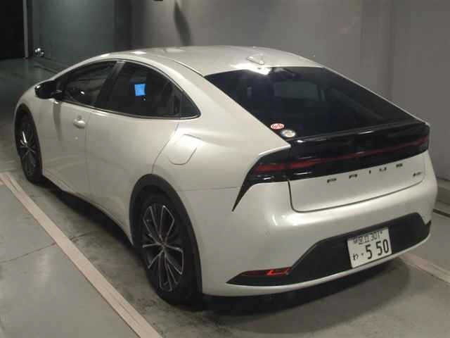 Toyota PRIUS 2023 8339758-1