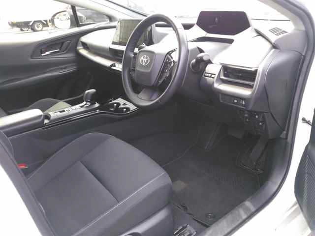 Toyota PRIUS 2023 8339758-3