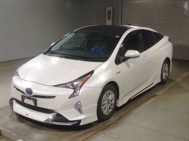 Toyota PRIUS 2018 8339768-0