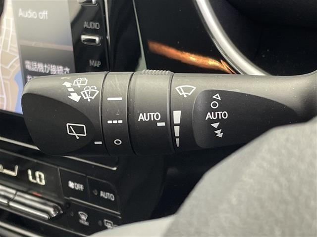Toyota PRIUS 2021 8339792-1