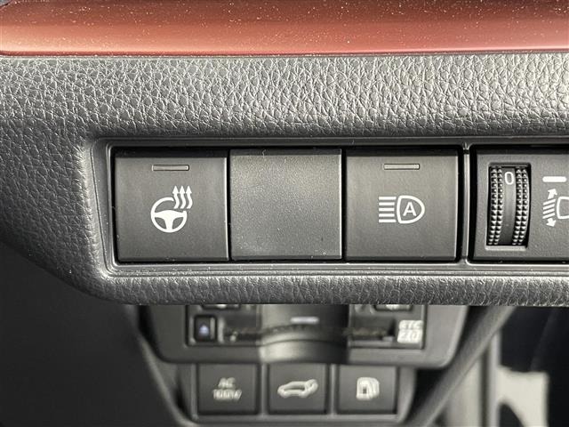 Toyota PRIUS 2023 8339826-21