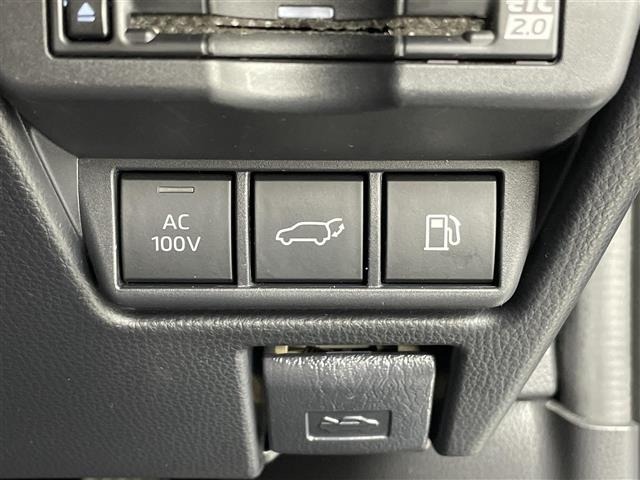 Toyota PRIUS 2023 8339826-4
