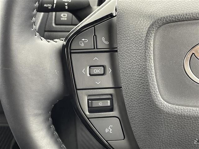Toyota PRIUS 2023 8339826-8