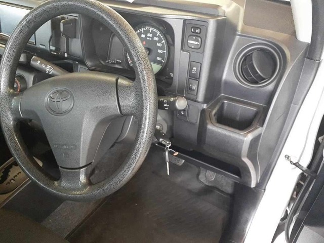 Toyota PROBOX VAN 2021 8339098-9