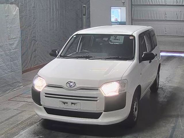 Toyota PROBOX VAN 2021 8339101-0