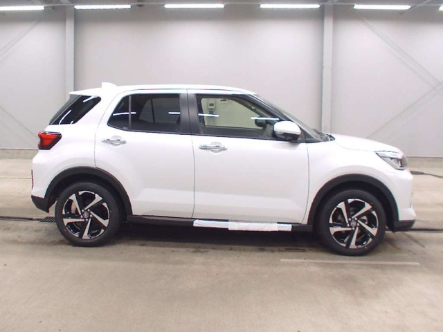 Toyota RAIZE 2026 8338740-3