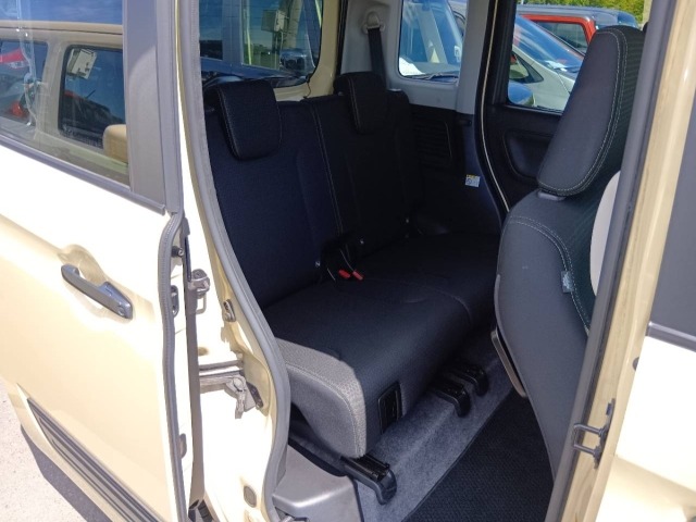 Suzuki SPACIA 2022 8325911-4