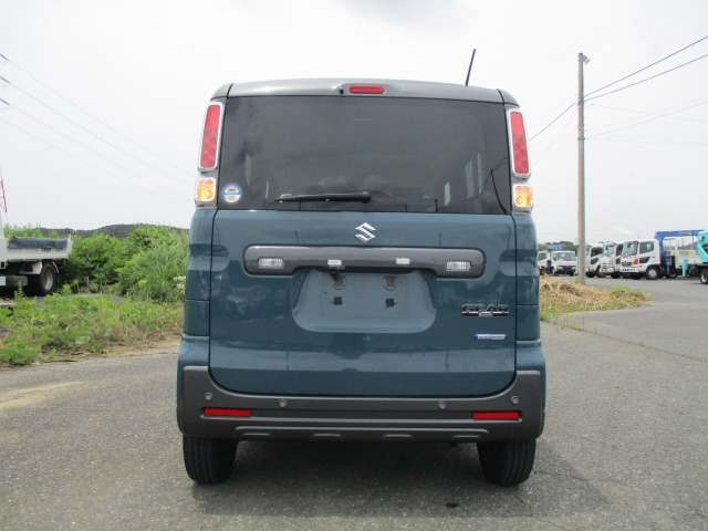Suzuki SPACIA 2022 8325912-4