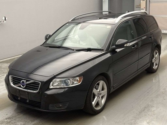 Volvo V50 2011 8333913-0