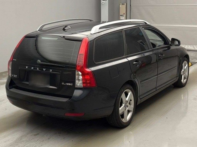 Volvo V50 2011 8333913-1
