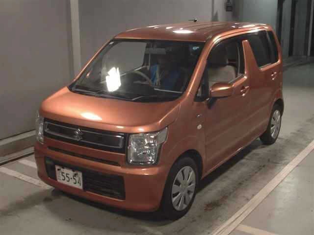 Suzuki WAGON R 2018 8325300-4