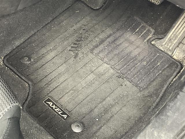 Mazda AXELA 2017 8347870-17