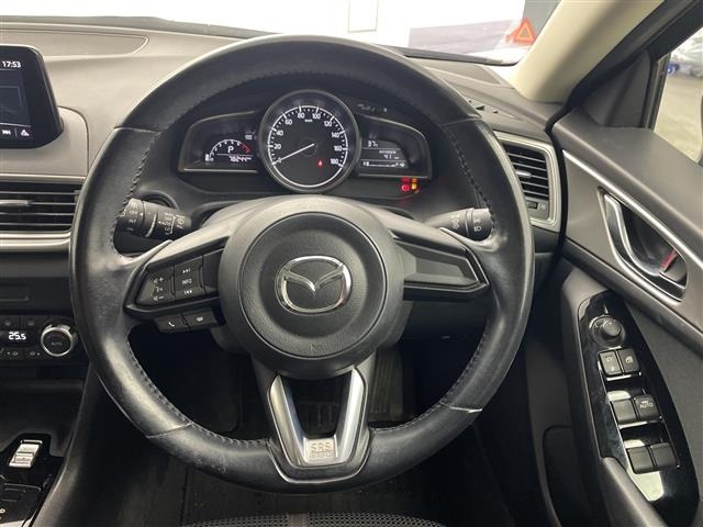 Mazda AXELA 2017 8347870-18