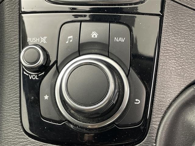 Mazda AXELA 2017 8347870-4
