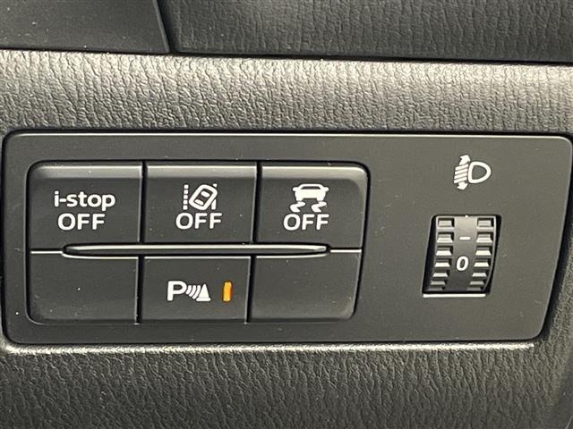 Mazda AXELA 2017 8347870-5