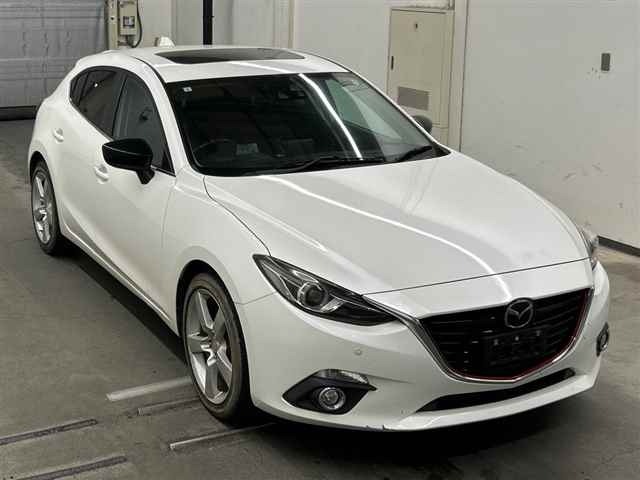 Mazda AXELA 2014 8347893-0