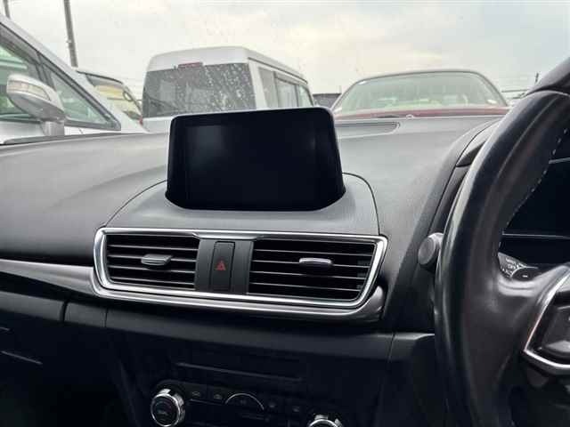 Mazda AXELA 2017 8347894-6
