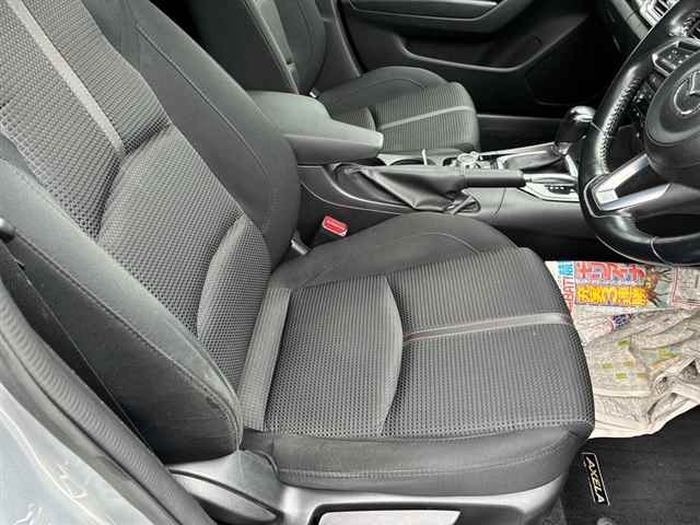 Mazda AXELA 2017 8347894-7