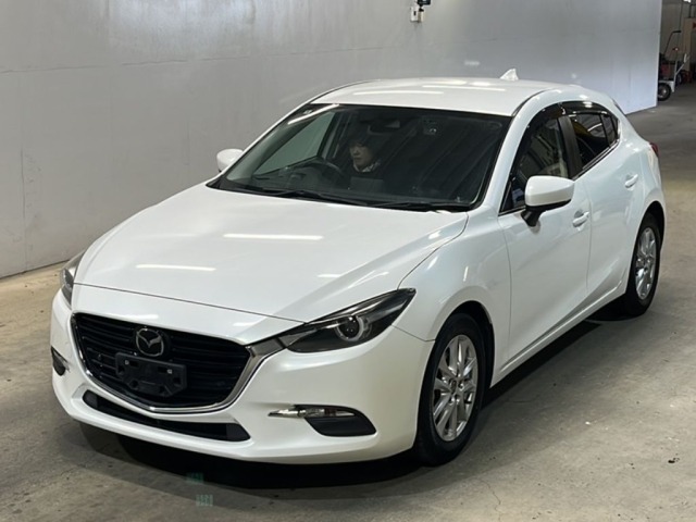 Mazda AXELA 2016 8347903-0