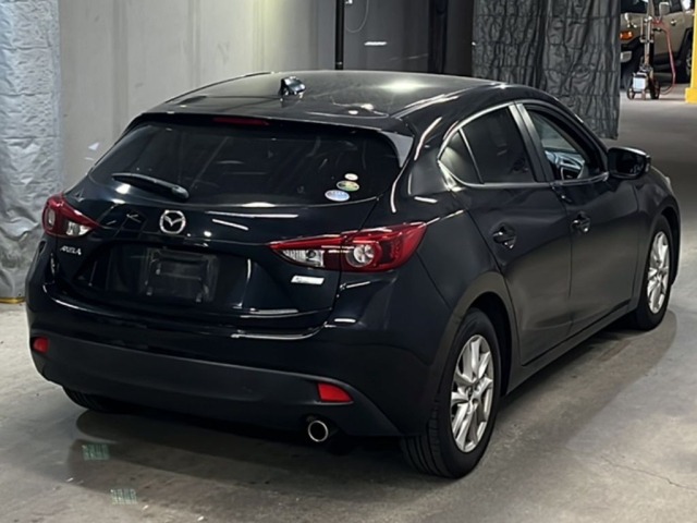 Mazda AXELA 2014 8347907-5