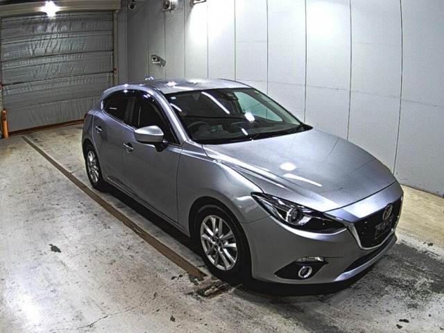 Mazda AXELA 2015 8347912-0