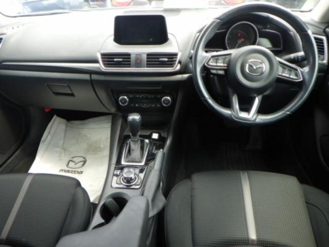 Mazda AXELA 2018 8347917-3