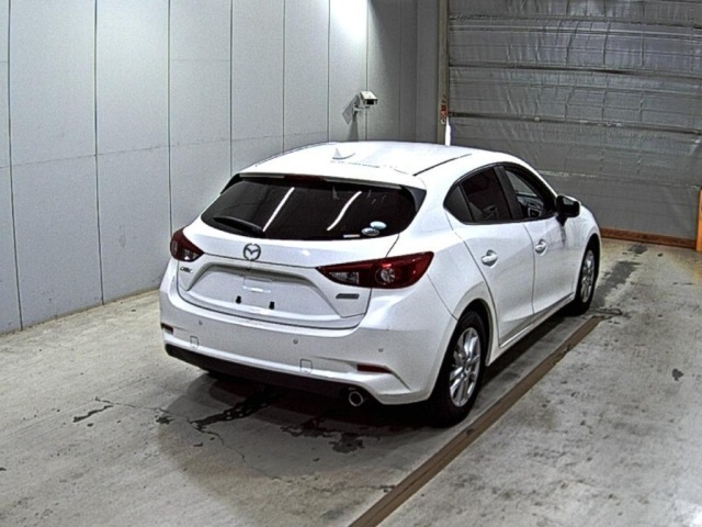 Mazda AXELA 2018 8347917-5